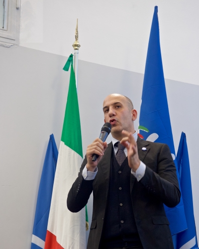 COME E PERCHE' - VOX ITALIA - RIBALTERA' I RAPPORTI DI FORZA IN ITALIA E IN EUROPA.